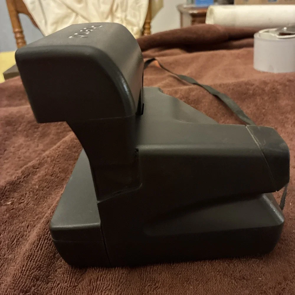 Vintage Polaroid 600 film One step close up w/ strap This Is Untested Was Workin